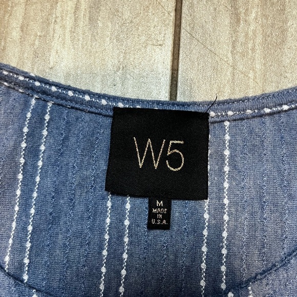 W5 Anthropologie Striped Textured Front Tie Top Cropped Shirt Women's medium - Picture 2 of 5